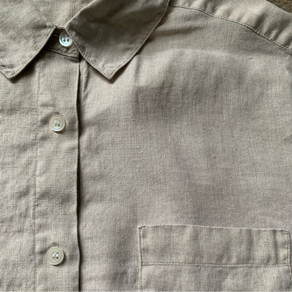 ANN TAYLOR linen Short sleeve button down shirt in tan, size 14 - Picture 3 of 6